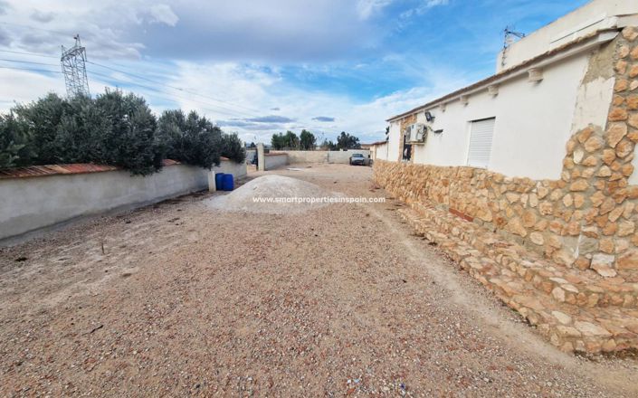 Image No.16-4 Bed Country House for sale