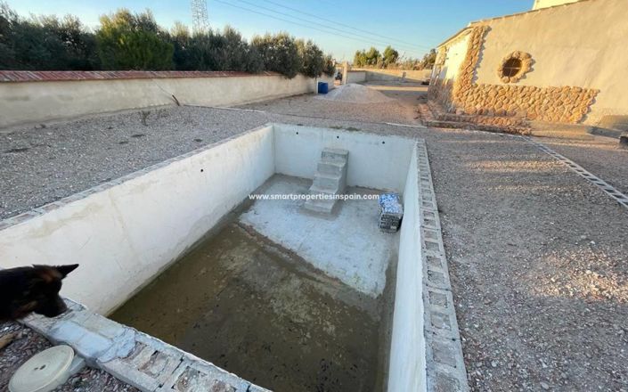 Image No.22-4 Bed Country House for sale