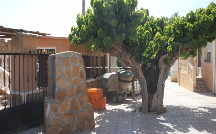 Image No.16-3 Bed House for sale