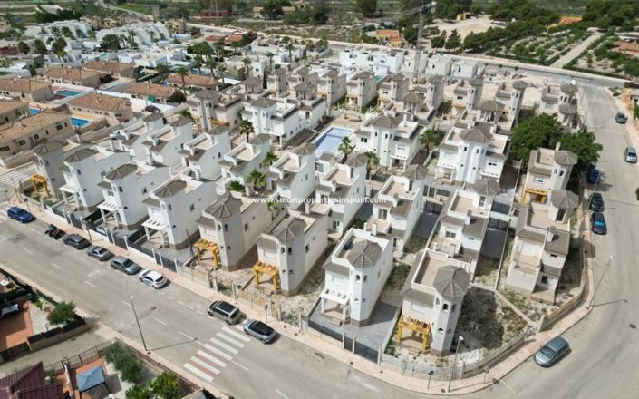 Image No.39-3 Bed Villa for sale