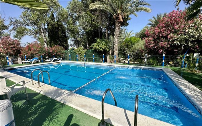 Image No.18-3 Bed Country House for sale