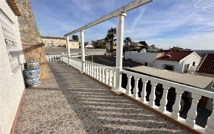 Image No.26-4 Bed Villa for sale