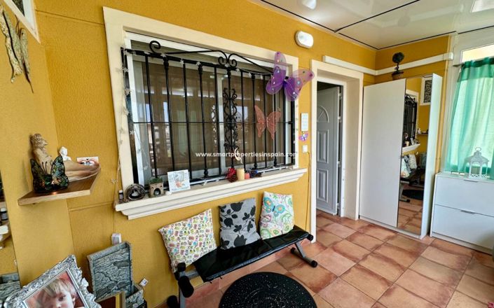 Image No.4-2 Bed Townhouse for sale