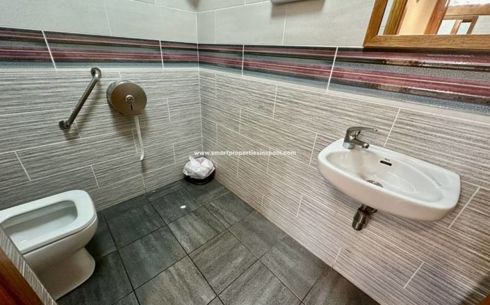 Image No.14-1 Bed Commercial for sale