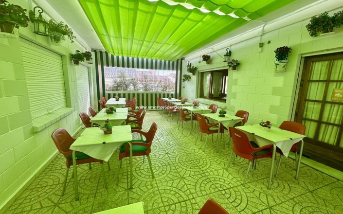 Image No.3-1 Bed Commercial for sale