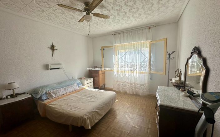 Image No.19-3 Bed Villa for sale