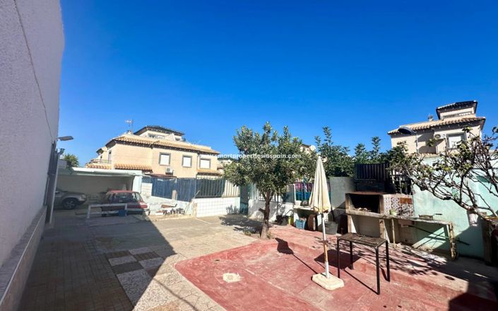 Image No.22-3 Bed Villa for sale