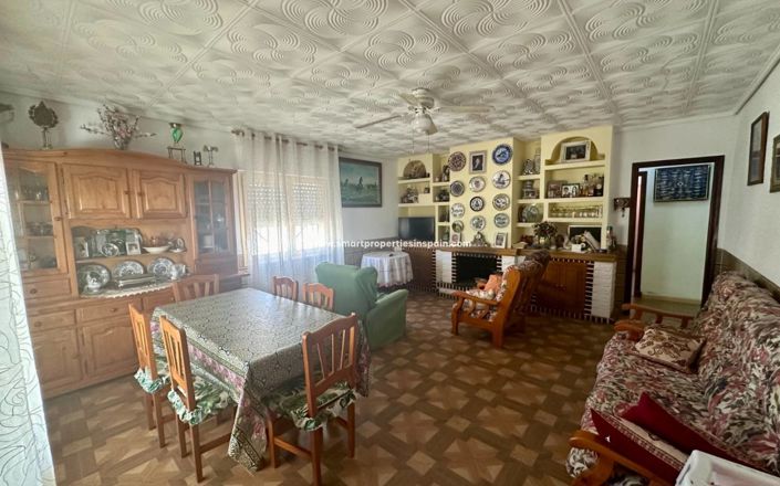 Image No.4-3 Bed Villa for sale