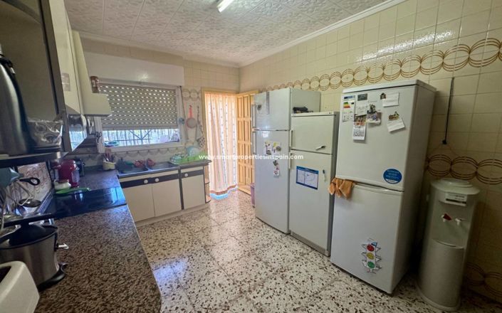 Image No.8-3 Bed Villa for sale