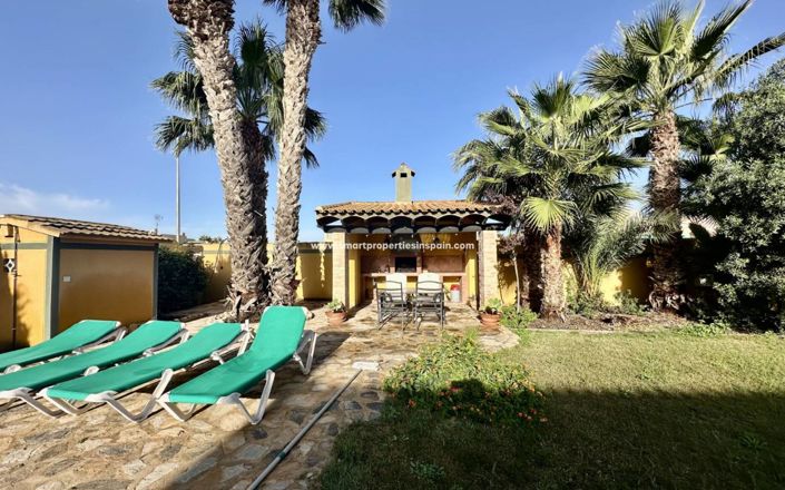 Image No.37-6 Bed Villa for sale