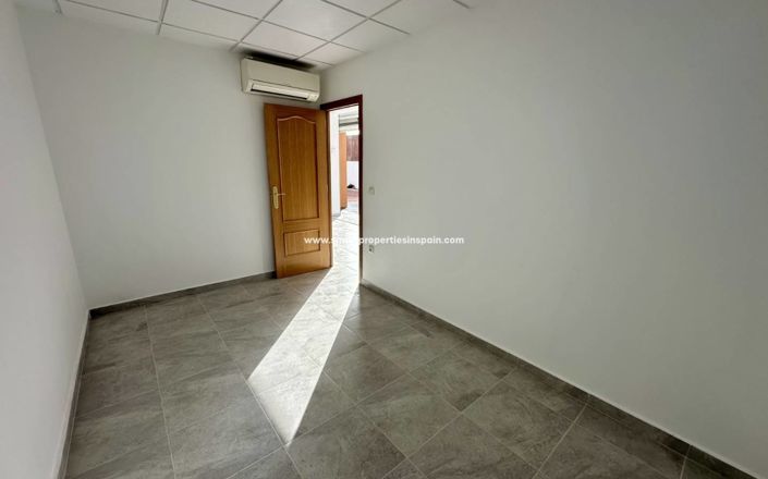 Image No.21-4 Bed Villa for sale