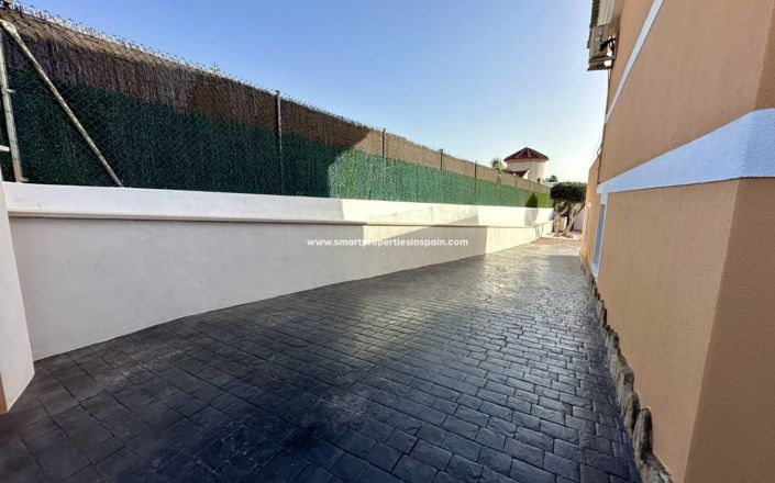 Image No.26-4 Bed Villa for sale