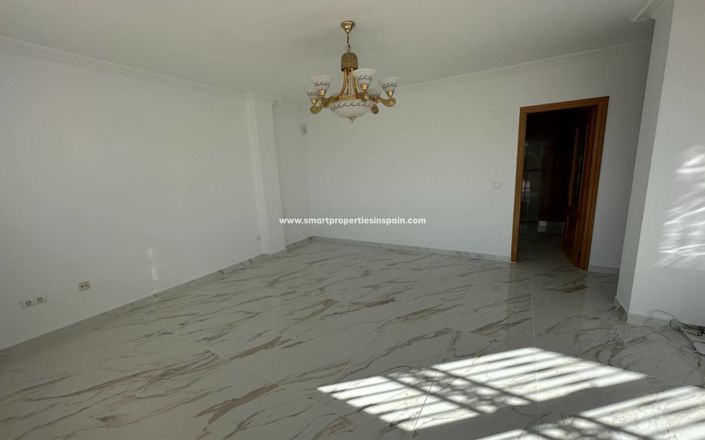 Image No.5-4 Bed Villa for sale