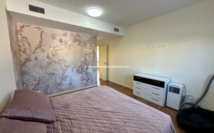 Image No.12-4 Bed Villa for sale