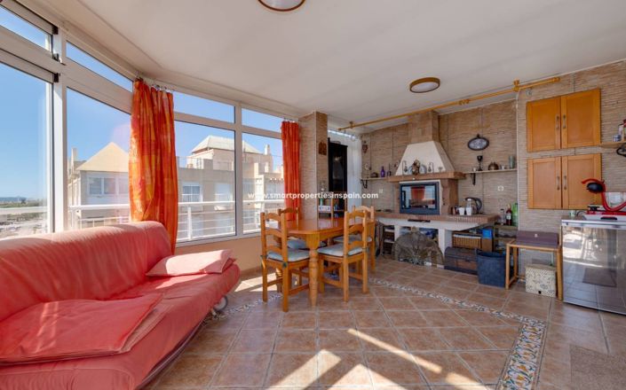 Image No.4-2 Bed Apartment for sale