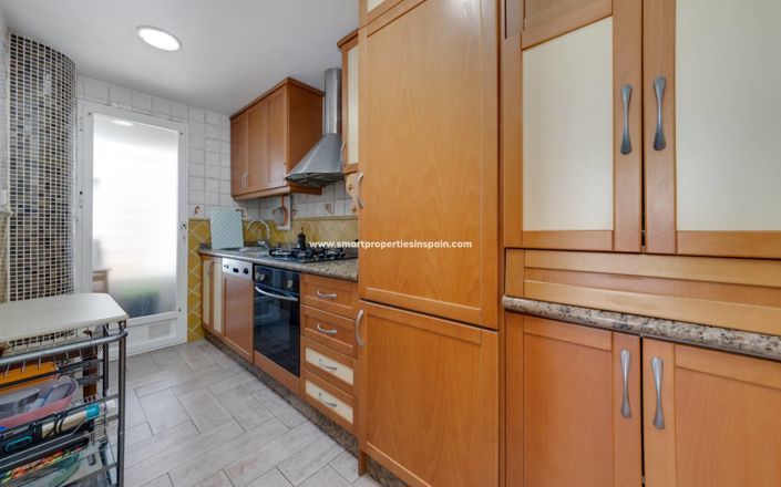 Image No.5-2 Bed Apartment for sale