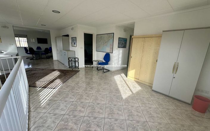 Image No.13-6 Bed Villa for sale