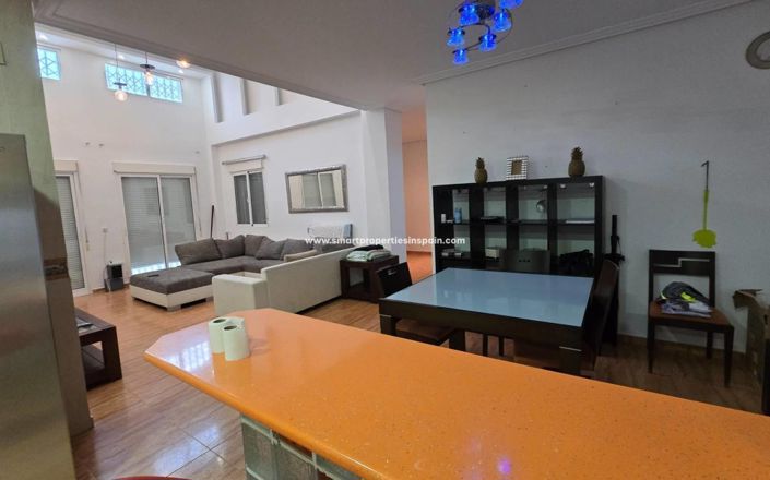 Image No.28-6 Bed Country House for sale