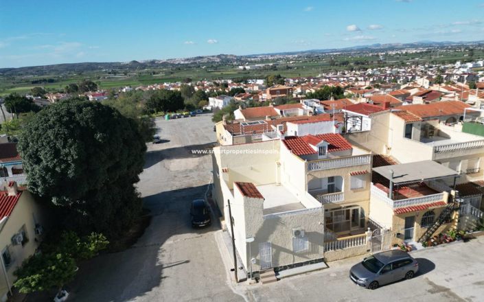 Image No.15-1 Bed Townhouse for sale