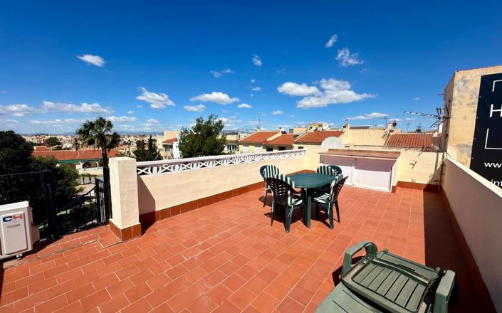 Image No.29-4 Bed Townhouse for sale