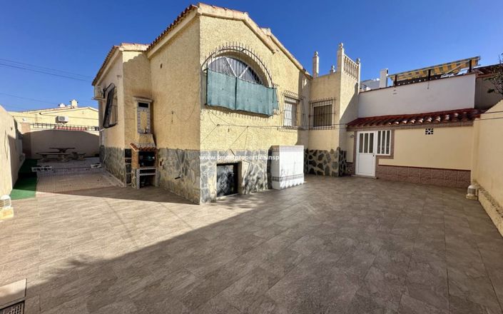 Image No.14-4 Bed Villa for sale