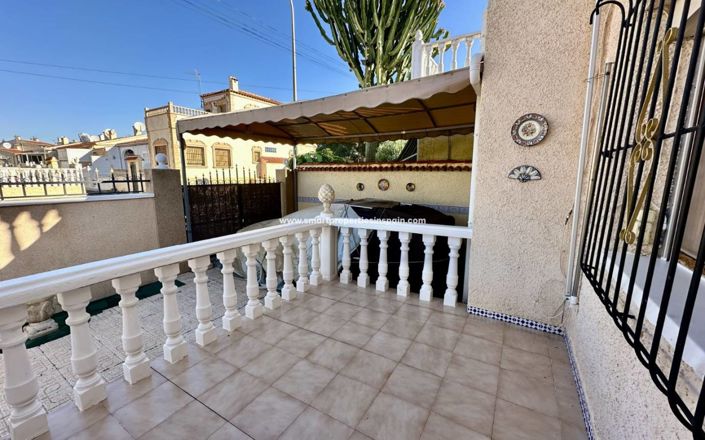 Image No.17-4 Bed Villa for sale