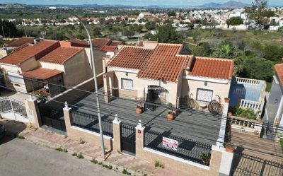 4 Bed Villa for sale