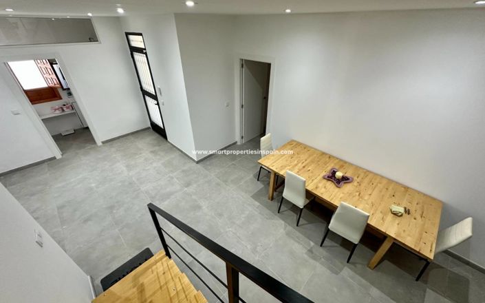 Image No.24-4 Bed Villa for sale