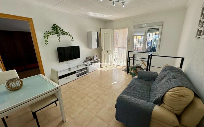 Image No.4-4 Bed Villa for sale