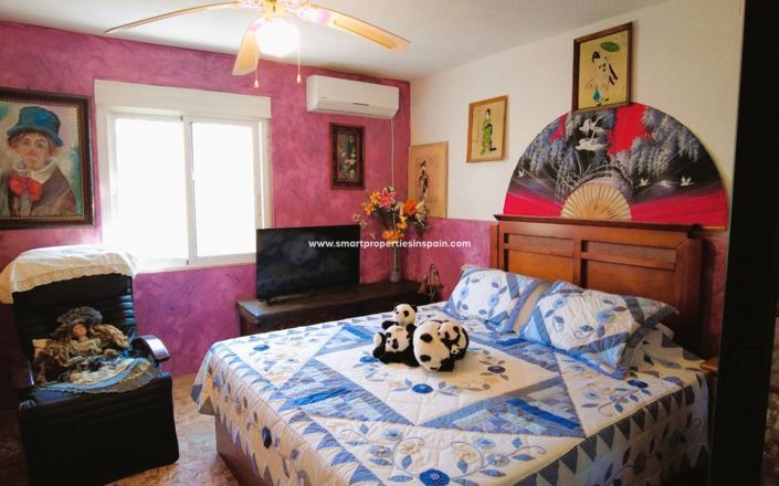 Image No.21-4 Bed Country House for sale