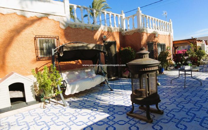 Image No.37-4 Bed Country House for sale