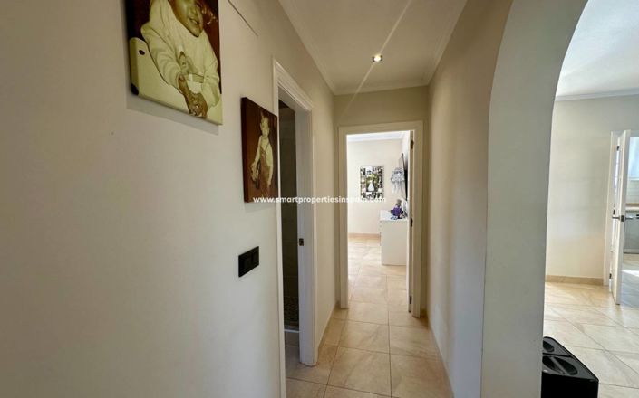 Image No.26-5 Bed Villa for sale