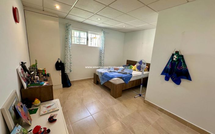 Image No.33-5 Bed Villa for sale