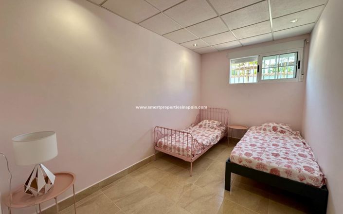 Image No.34-5 Bed Villa for sale