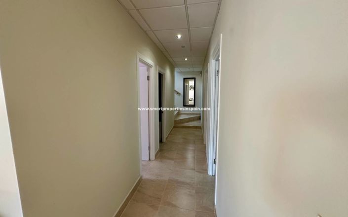 Image No.42-5 Bed Villa for sale