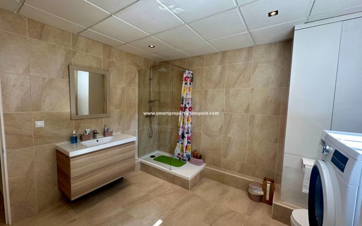 Image No.43-5 Bed Villa for sale