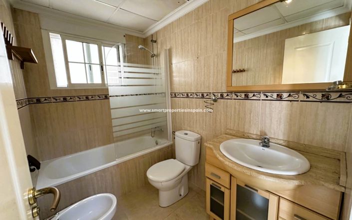 Image No.15-3 Bed Villa for sale