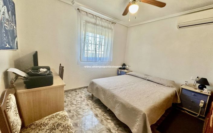 Image No.17-6 Bed Villa for sale