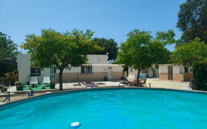 Image No.3-1 Bed Country House for sale