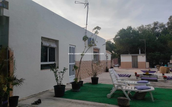 Image No.7-1 Bed Country House for sale