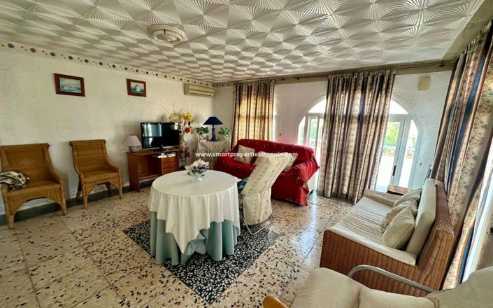 Image No.13-4 Bed Villa for sale