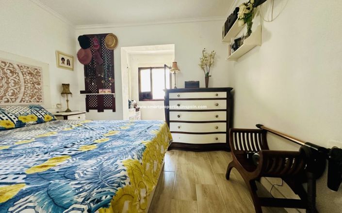 Image No.14-2 Bed Villa for sale