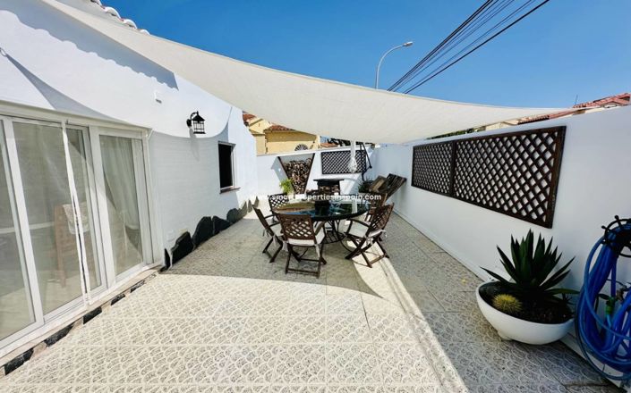 Image No.19-2 Bed Villa for sale