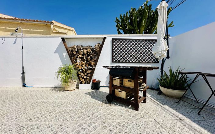 Image No.21-2 Bed Villa for sale