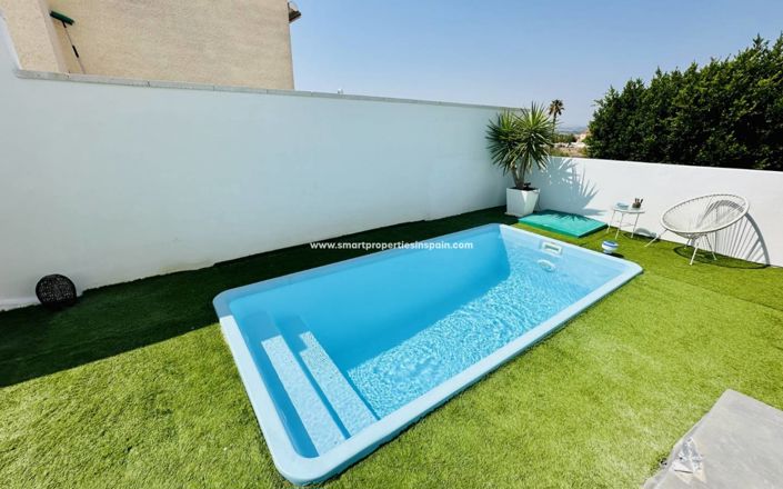 Image No.28-2 Bed Villa for sale