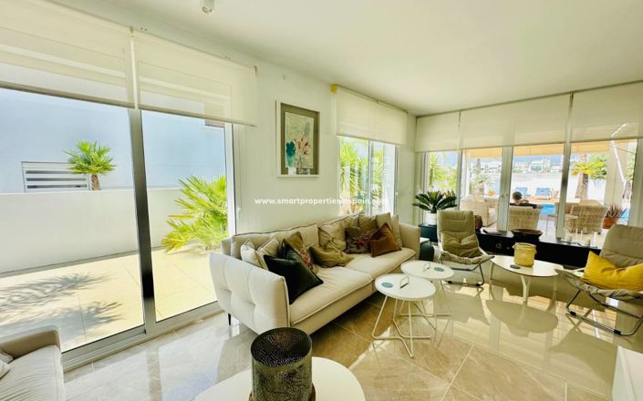 Image No.15-3 Bed Villa for sale