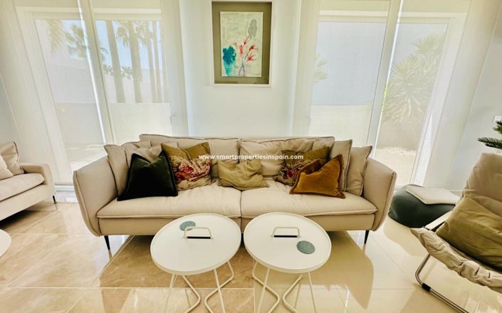 Image No.17-3 Bed Villa for sale