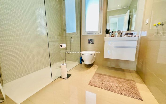 Image No.29-3 Bed Villa for sale