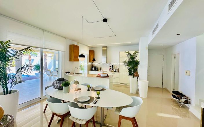 Image No.7-3 Bed Villa for sale