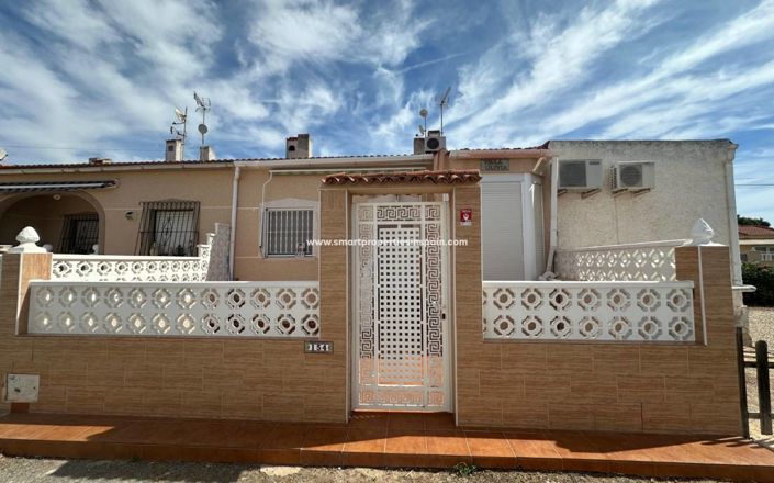 Image No.1-3 Bed Townhouse for sale